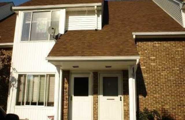 10 Nicholas Court