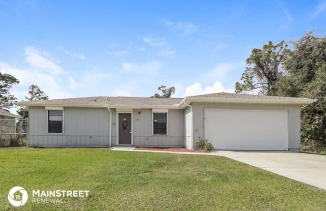 320 Wilton Avenue Southwest - 320 Wilton Avenue Southwest, Palm Bay, FL 32908