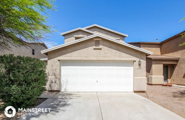 6193 South Stonechat Drive - 6193 E Stonechat Dr, Tucson, AZ 85756