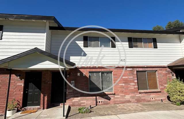 Townhouse in Gardnerville For Rent