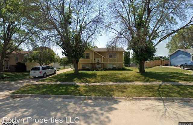 1015 Casady Dr