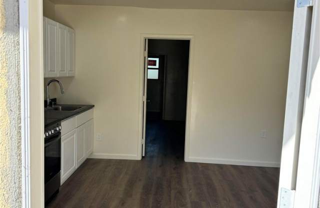 4764 Indian Hill Road