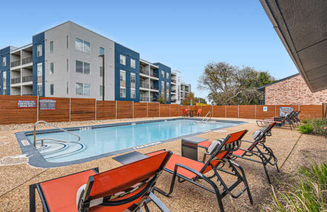 Photo of Hillside Place Apartment Homes