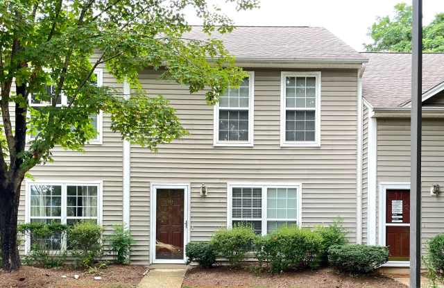 111 Darien Terrace - 3 Bedroom Townhouse