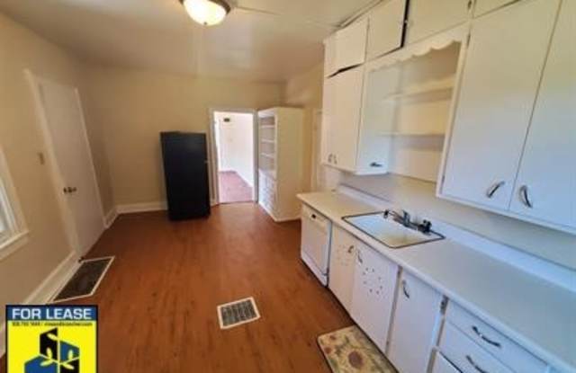 502 Geele Avenue
