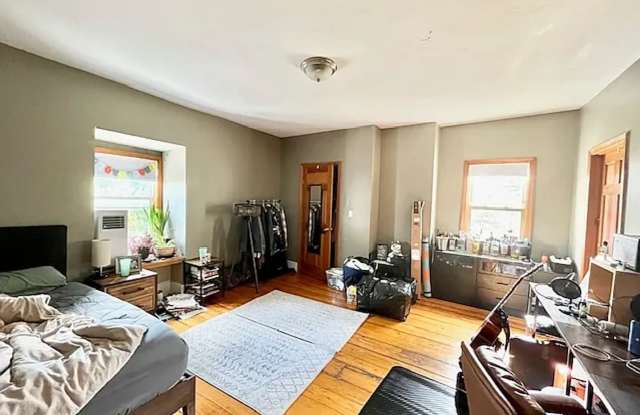 Photo of Perfect 6-bed, 4-bath student apartment in Mission Hill available for a 9/1/26 move-in!