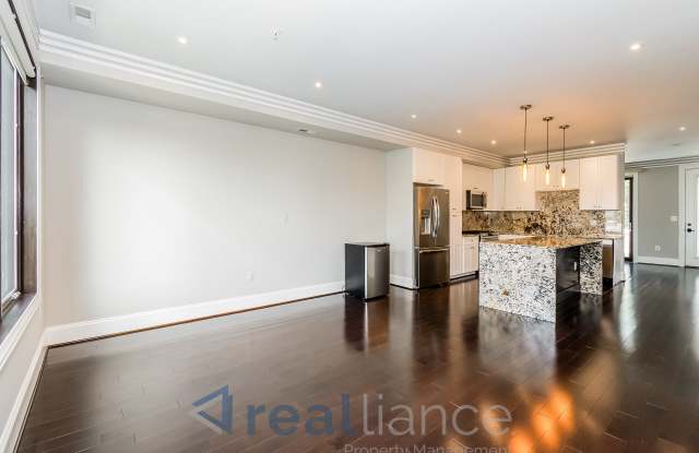 4527 Georgia Ave NW # 2