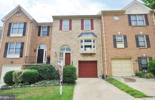 7411 SALFORD CT