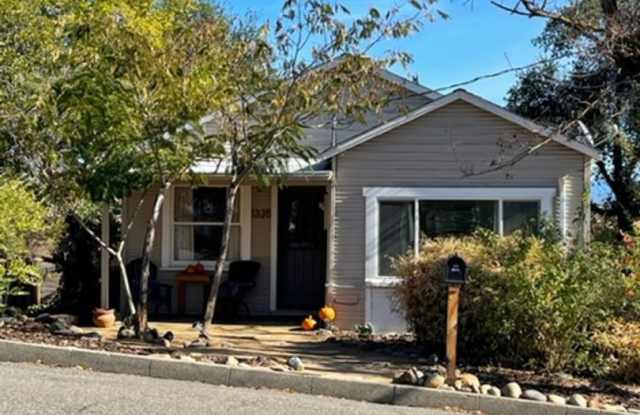 Vintage home in downtown Redding.