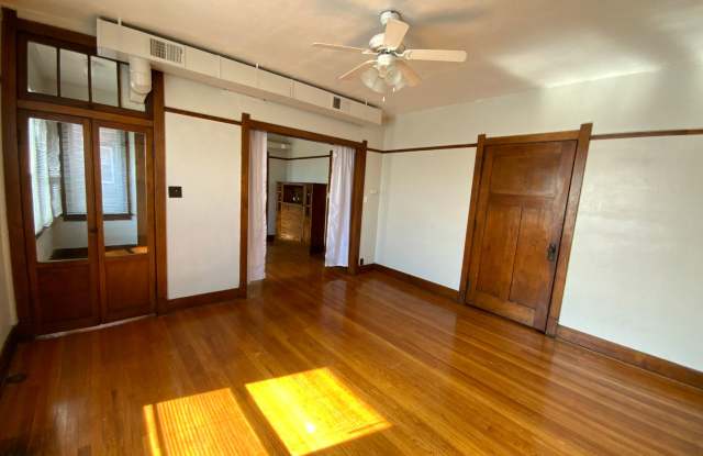 Crown Apartments in Marshalltown IA