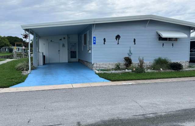 2BR/2BA Home in Largo – Water, Sewer & Lawn Care Included