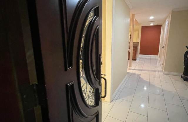 2811 Castlerock Road #a