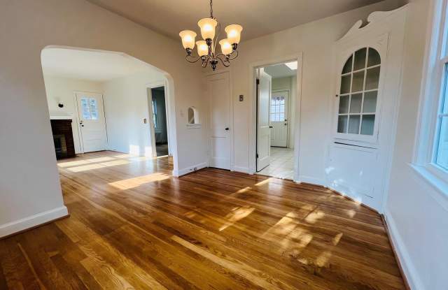 621 N KENSINGTON Street