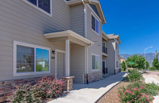 Spring Creek Townhomes