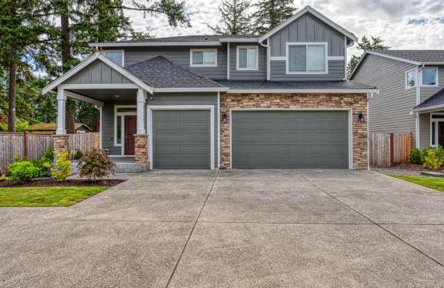 2021 Built 4 Bedroom 2.5 Bath plus Office Spanaway WA