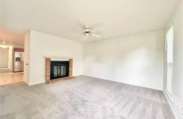 3929 Sunstream Parkway