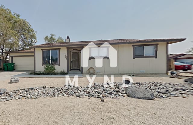 707 E St - 707 E Street, Fernley, NV 89408