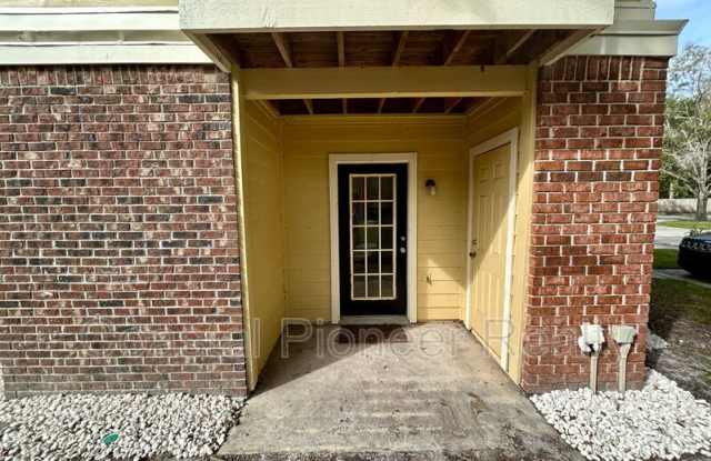 Photo of 8758 Mallard Reserve Dr