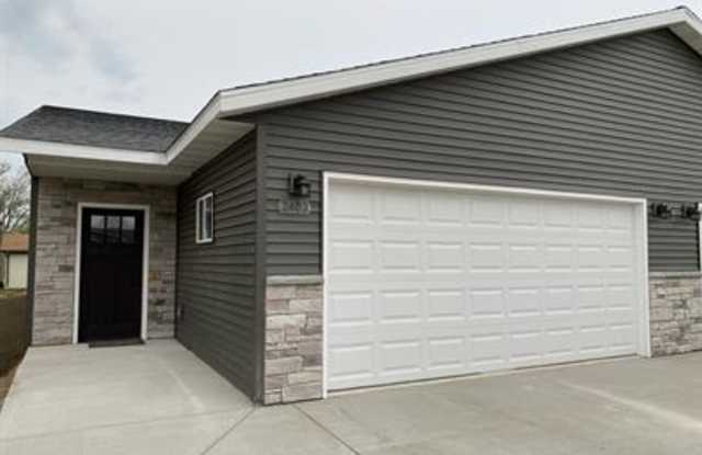 3136 Rosalie Parkway