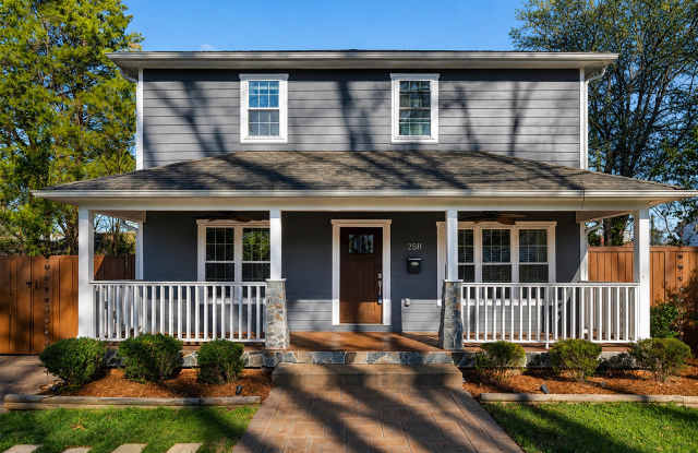 2511 Yadkin Ave