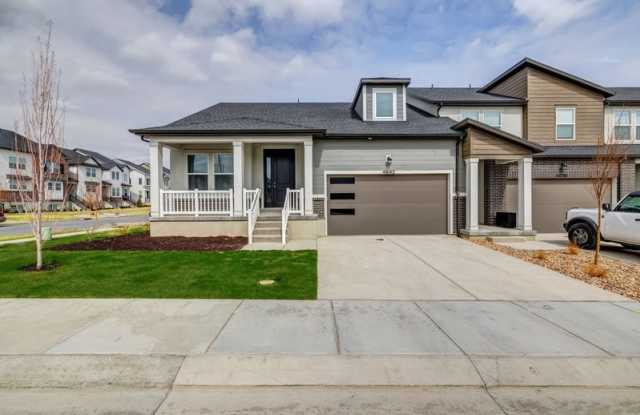 4642 West Hemsworth Lane