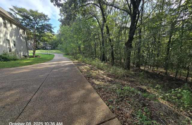 3583 College Bluff Drive