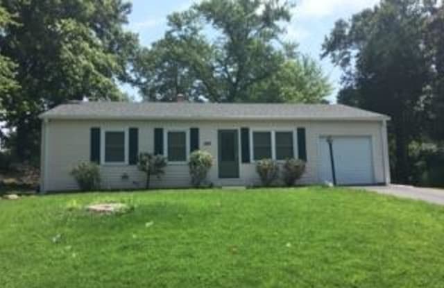 616 Chatelet Ln - 616 Chatelet Lane, Manchester, MO 63011