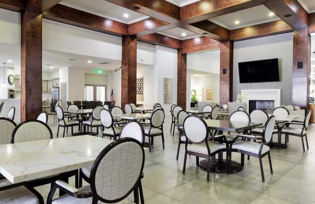 Elate Royal Oaks