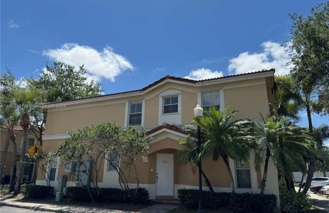 3175 SW 129th Ave