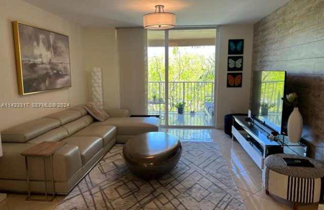 19901 E Country Club Dr unit 2505 (A11423317)