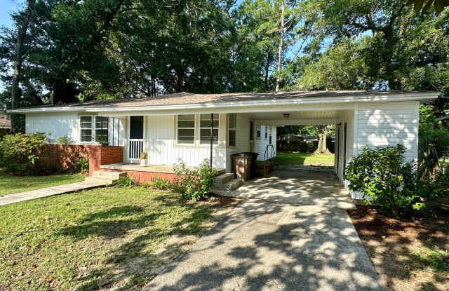 102 Ariola Ave - 102 Ariola Avenue, Pensacola, FL 32503