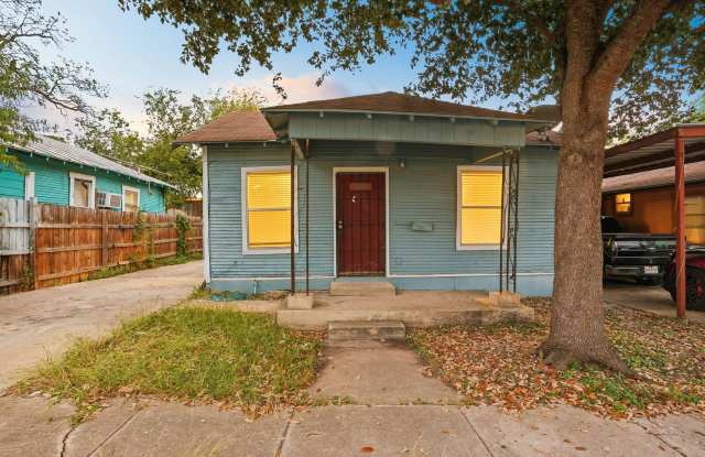 Beautifully Updated Historic Home in Denver Heights