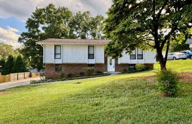 816 N Valleywood Cir