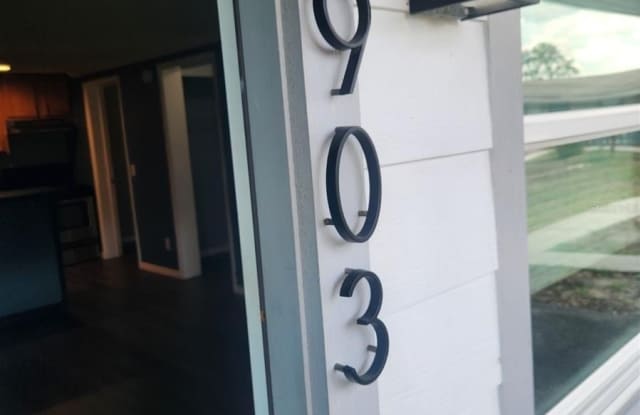 5901 BRYCE Lane