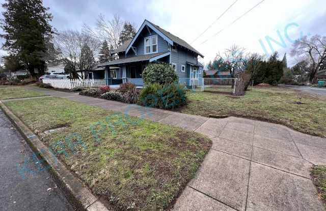 6305 Southeast 49th Avenue - 6305 Southeast 49th Avenue, Portland, OR 97206