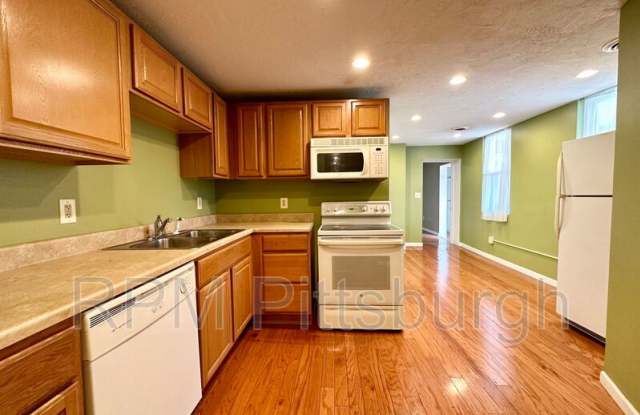 136 S 19th St