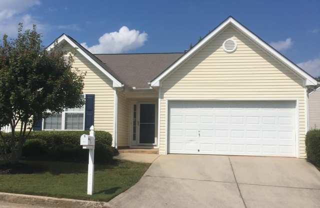 3 Bedroom Ranch in Gated Community!