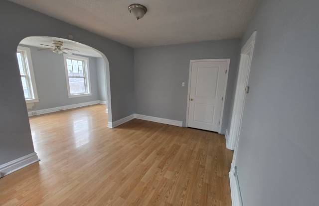 3231 Dakota Street - 2nd Floor