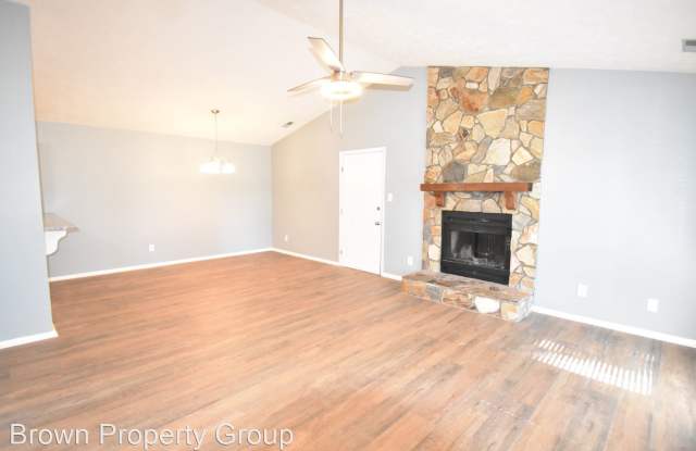 1909 Tryon Dr #7