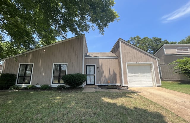 6022 Tall Willow Dr - 6022 Tall Willow Drive, Memphis, TN 38141