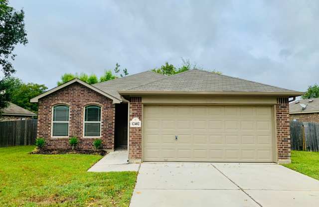 Photo of Spacious -4 bedroom, 1 story house in Lake Conroe Hills