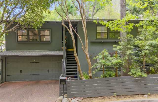 3337 Ledgewood Dr