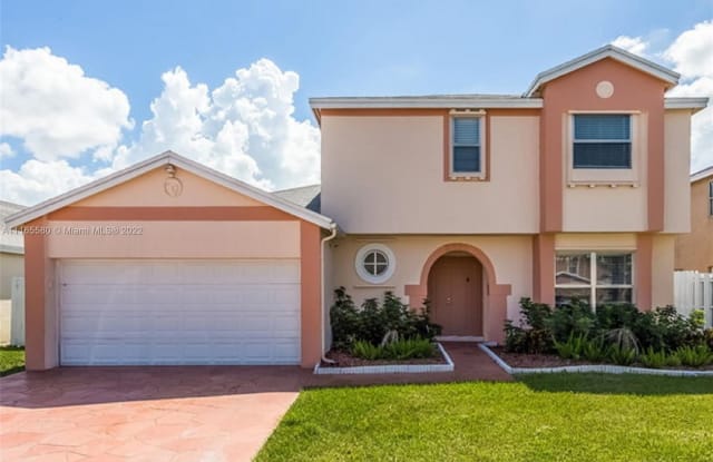 3231 Ensenada Way - 3231 Ensenada Way, Miramar, FL 33025