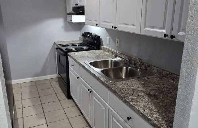 2022 11th Street West