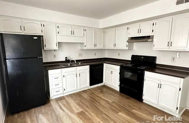 8809 Hunter Ridge Drive