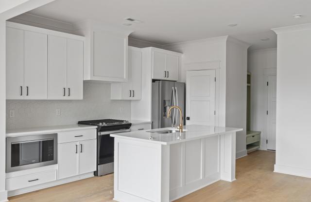 1712 Carvell AvenueUnit A