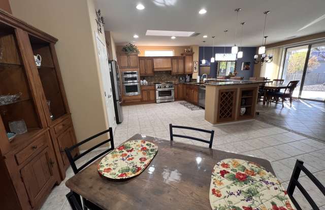 15847 West Bridgewood Drive