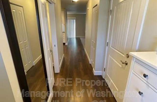 423 Harvest Edge Place