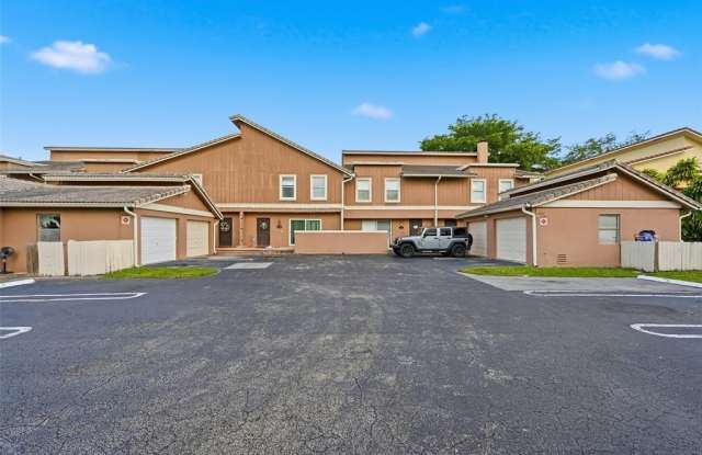 Photo of 4337 Coral Springs Dr