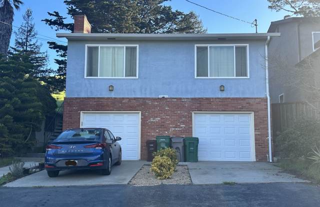 Great 3 bed / 2 bath home near the Oakland Zoo - 10620 Stella Street, Oakland, CA 94605